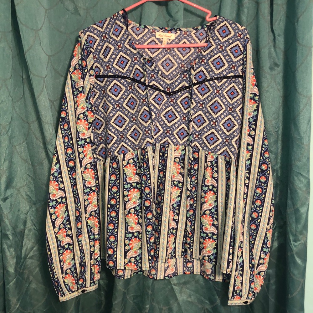 *SOLD* Boutique top